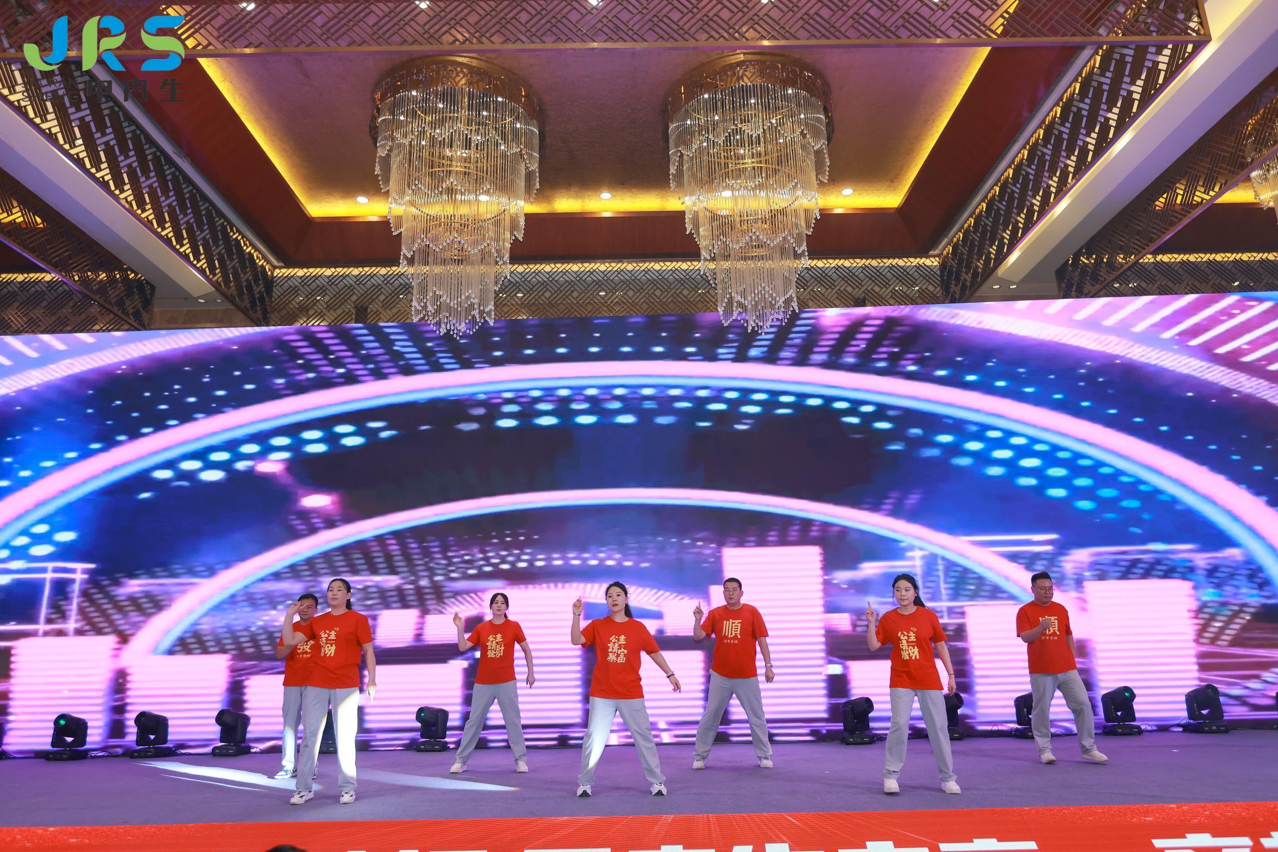 甲冉生之夜文艺汇演在西双版纳盛大举办